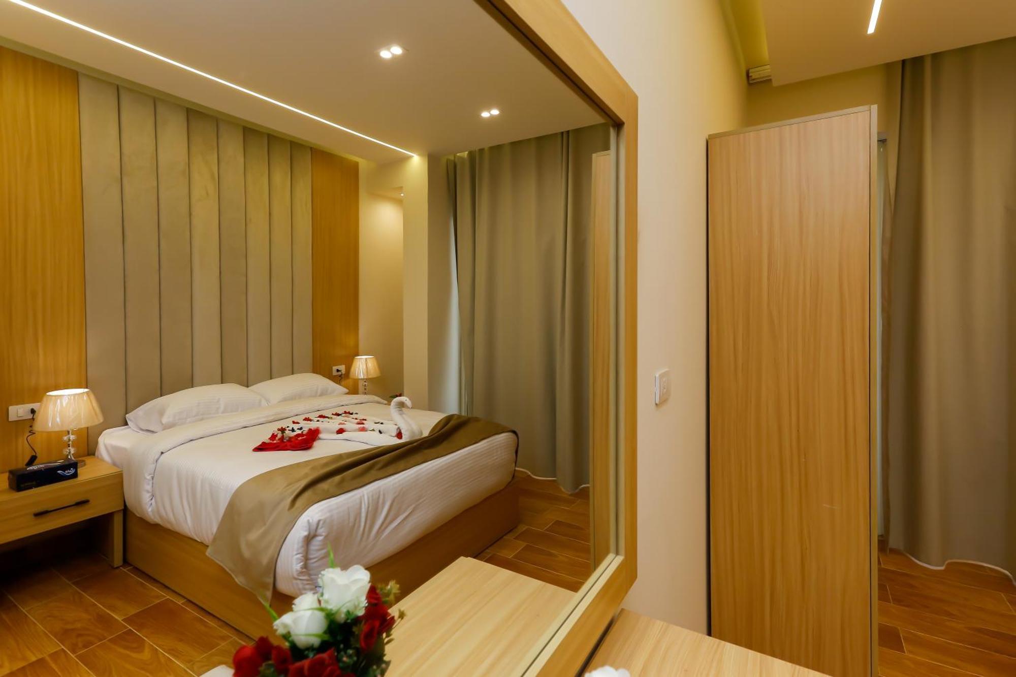 Rizk Pyramids View Hotel Kafret el-Gabal 외부 사진