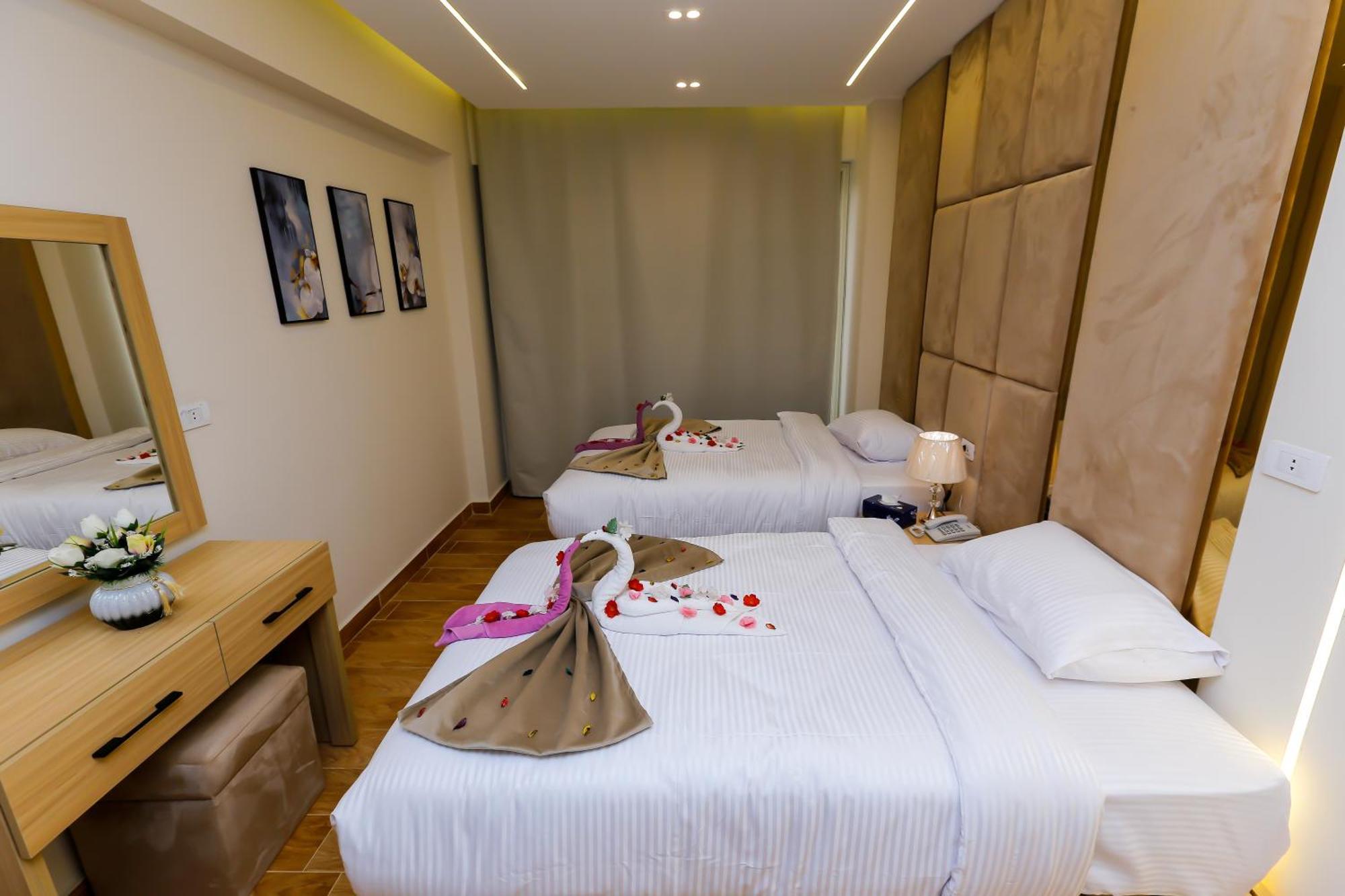 Rizk Pyramids View Hotel Kafret el-Gabal 외부 사진