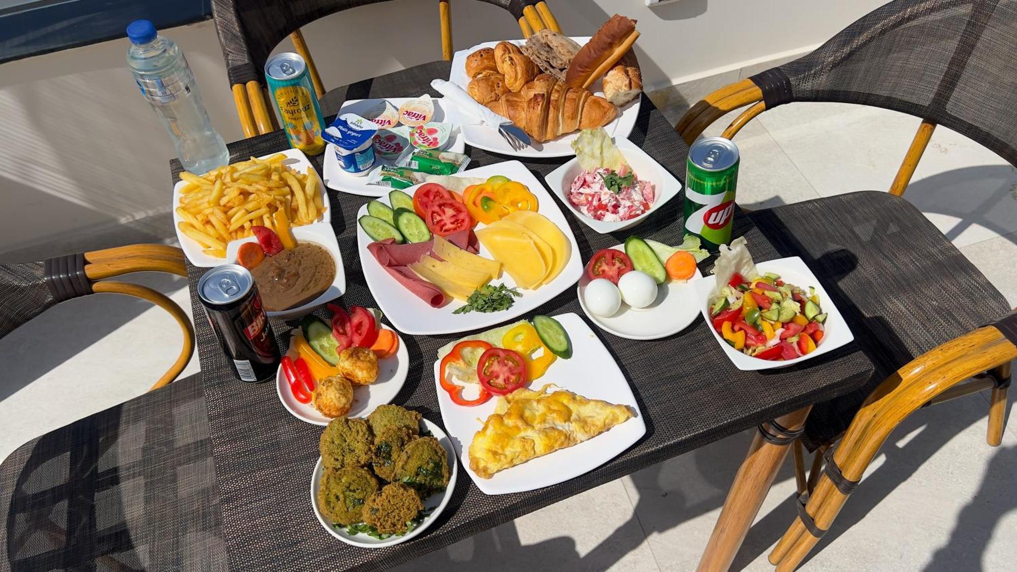 Rizk Pyramids View Hotel Kafret el-Gabal 외부 사진